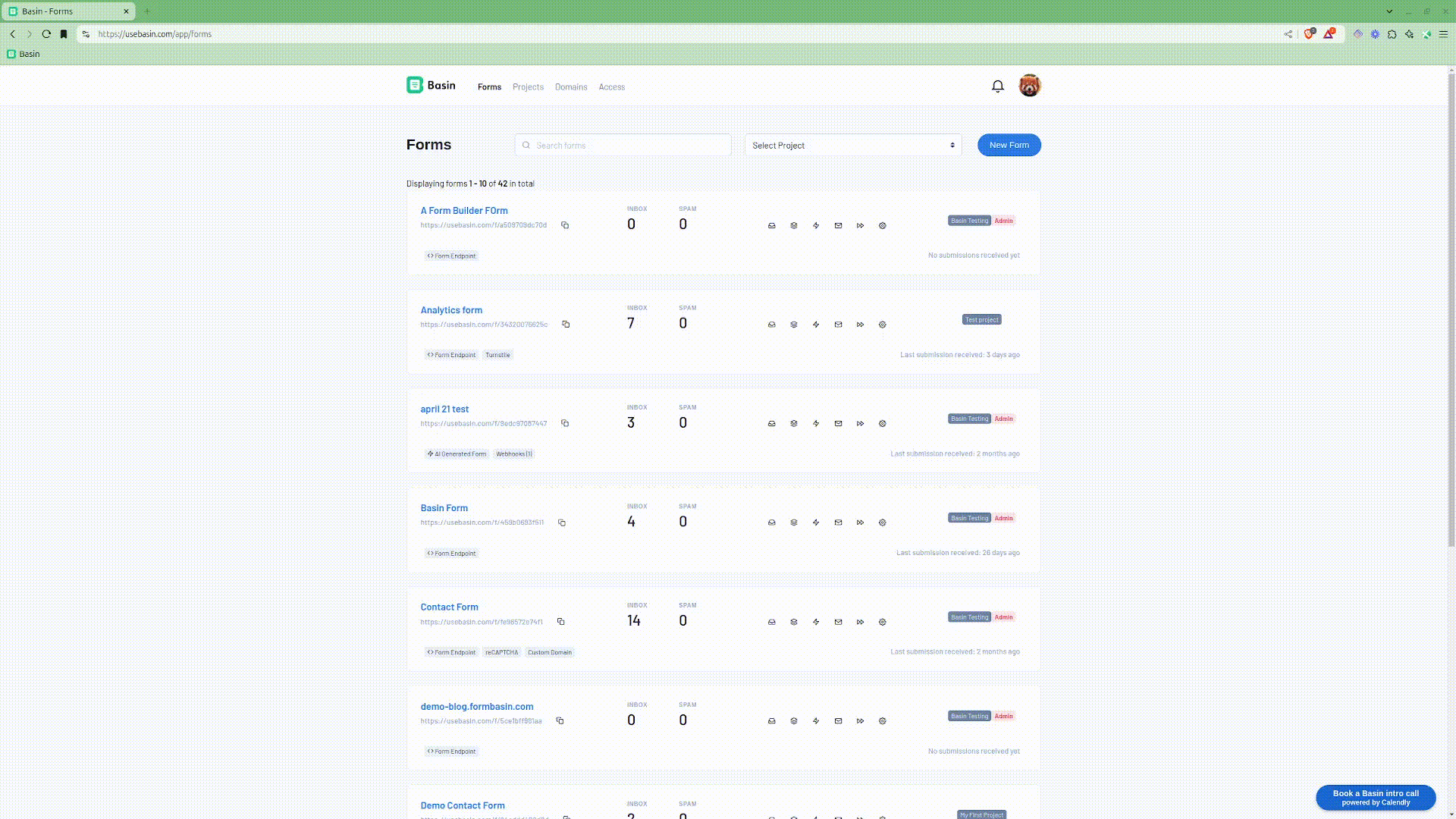 GIF showing how to add a custom mail server to a form